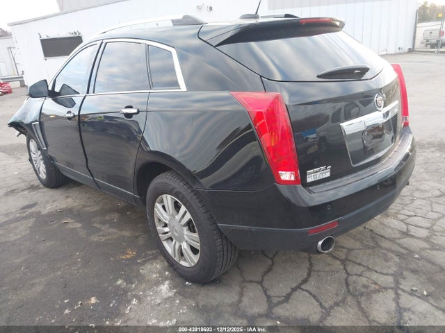 2016 CADILLAC SRX 3GYFNEE35GS541456 Photo 2