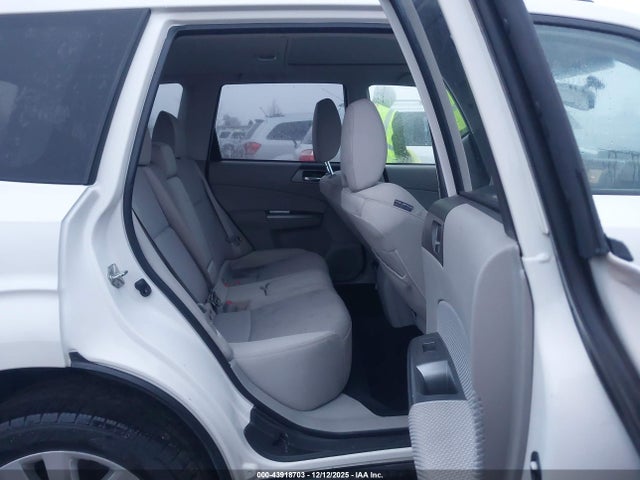 2013 SUBARU FORESTER JF2SHADC3DH444168 Photo 7