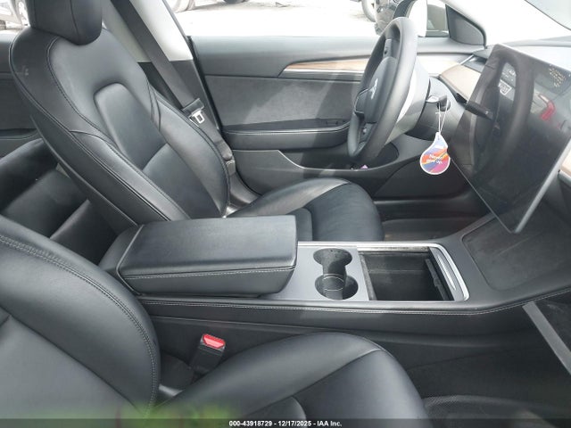 2022 TESLA MODEL 3 5YJ3E1EB9NF187939 Photo 4