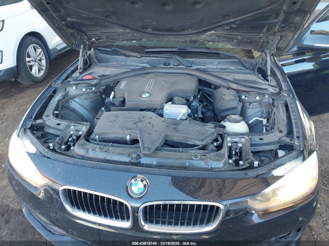 2016 BMW 320I WBA8E1G53GNT37798 Photo 9