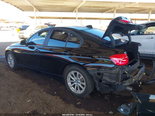 2016 BMW 320I WBA8E1G53GNT37798 Photo 2