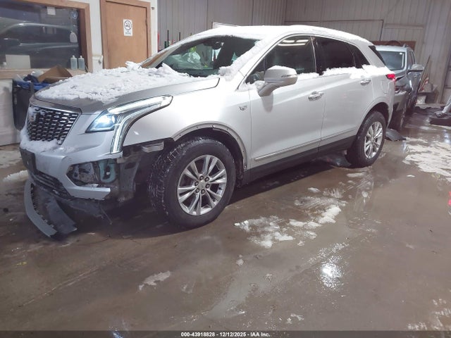 2020 CADILLAC XT5 1GYKNDRS8LZ166475 Photo 1