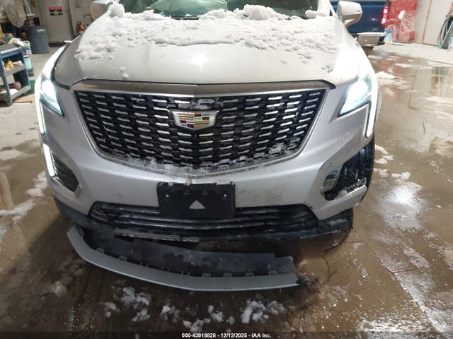 2020 CADILLAC XT5 1GYKNDRS8LZ166475 Photo 5