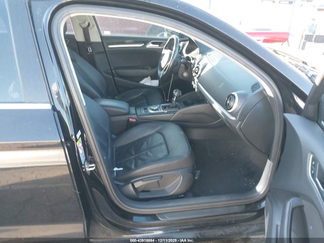 2015 AUDI A3 WAUACGFF1F1002470 Photo 4