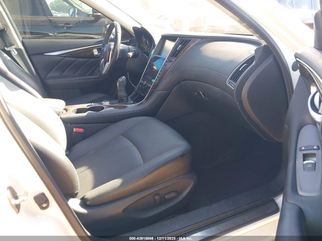 JN1EV7AP1JM362296 Infiniti Q50 3.0t Luxe