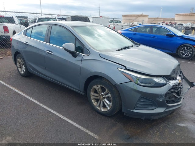 Chevrolet CRUZE LT 2019 1G1BE5SM2K7102328 main image