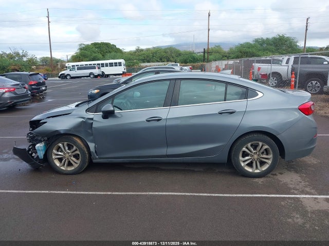 Chevrolet CRUZE LT 2019 1G1BE5SM2K7102328 Image 13
