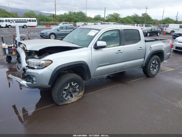 3TMCZ5AN8NM494364 Toyota Tacoma Trd Off Road
