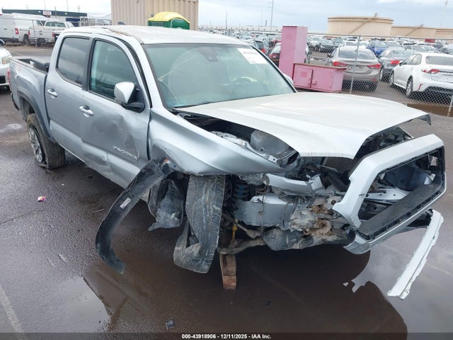 3TMCZ5AN8NM494364 Toyota Tacoma Trd Off Road