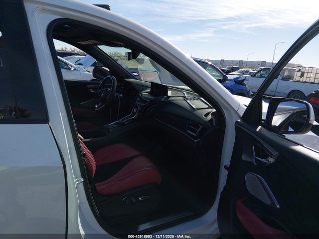 2022 ACURA RDX 5J8TC1H62NL004836 Photo 4