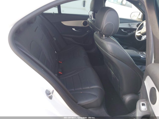 W1KWF8DB6MR639459 Mercedes-Benz C 300 Sedan