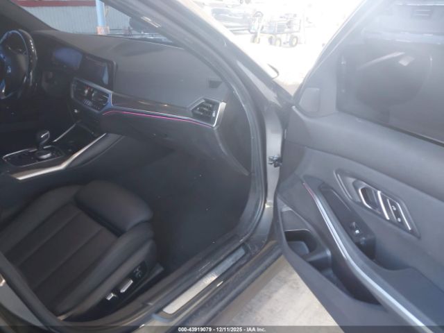 2019 BMW 330I 3MW5R7J59K8B03244 Photo 4