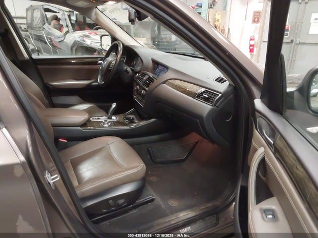 2014 BMW X3 5UXWX9C58E0D25912 Photo 4
