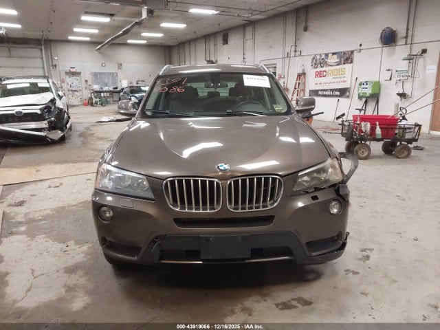 2014 BMW X3 5UXWX9C58E0D25912 Photo 5