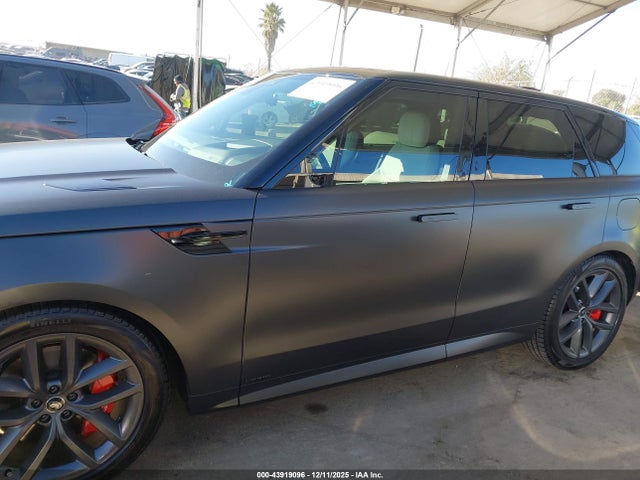 SAL119F45SA496872 Land Rover Range Rover Sport P550 Autobiography