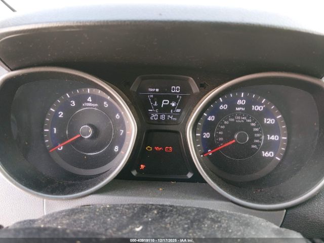 2016 HYUNDAI ELANTRA 5NPDH4AE2GH736608 Photo 6