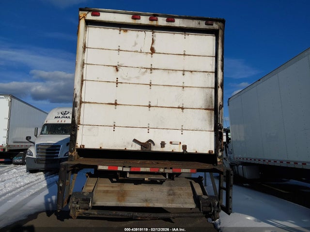 Продажа на аукционе авто 2001 Peterbilt 330, vin: 2NPNHD6X71M561657, номер лота: 43919119