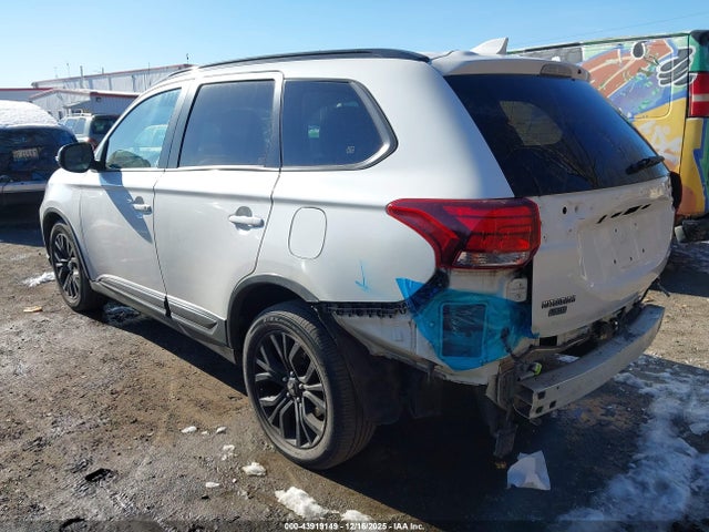 2019 MITSUBISHI OUTLANDER JA4AZ3A32KZ031361 Photo 2