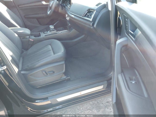 2023 AUDI Q5 WA1GAAFY8P2071437 Photo 4