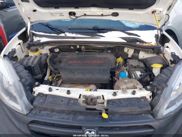 2018 RAM PROMASTER CITY ZFBERFAB0J6L28230 Photo 9