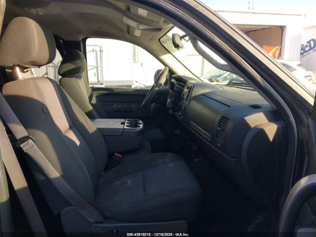 2013 CHEVROLET SILVERADO 1500 1GCRKSE74DZ202926 Photo 4