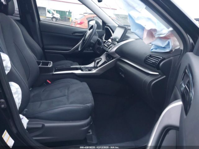 2025 MITSUBISHI ECLIPSE CROSS JA4ATWAA7SZ036279 Photo 4