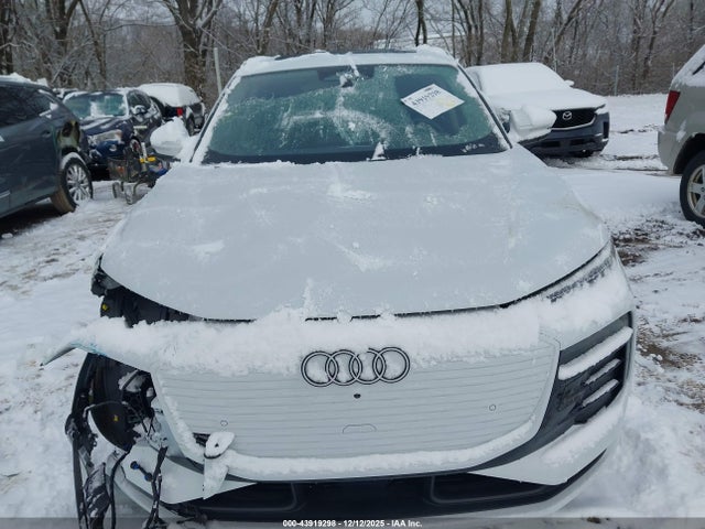 WA124BGFXSA005717 Audi Q6 E-tron Premium Plus Quattro