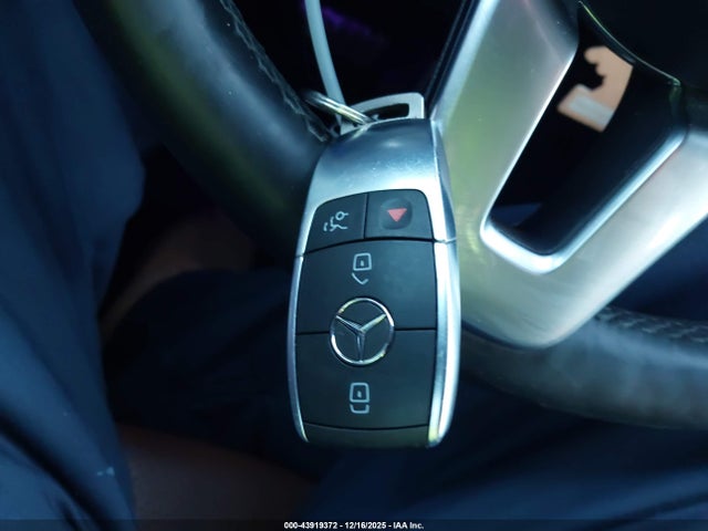 Продаж на аукціоні авто 2021 Mercedes-benz Glc 300 4matic Suv, vin: W1N0G8EB4MF872150, номер лоту: 43919372