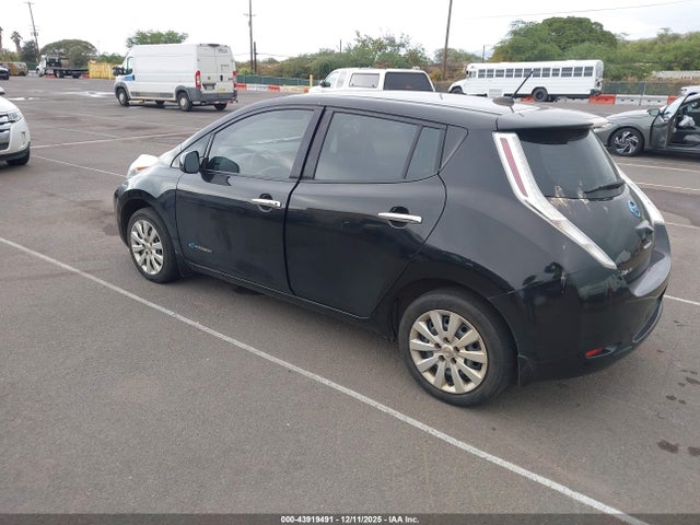 1N4BZ0CP3HC308156 Nissan LEAF S