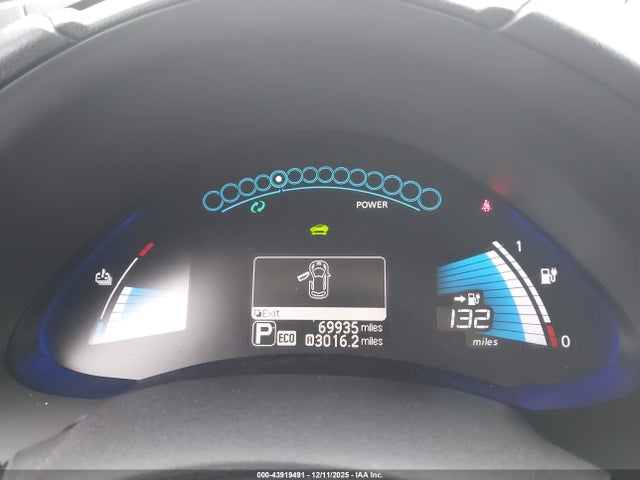 1N4BZ0CP3HC308156 Nissan LEAF S