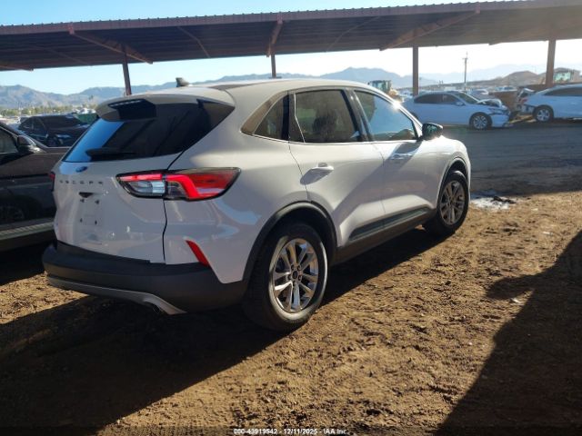 2022 FORD ESCAPE 1FMCU0G6XNUB91594 Photo 3