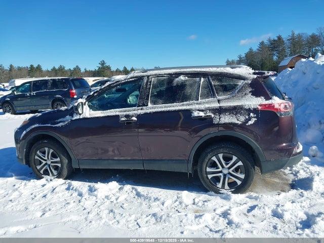 Toyota RAV4 LE 2016 2T3BFREV5GW512732 Image 14