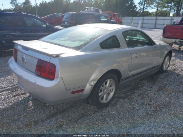 2009 FORD MUSTANG 1ZVHT80N695110911 Photo 3