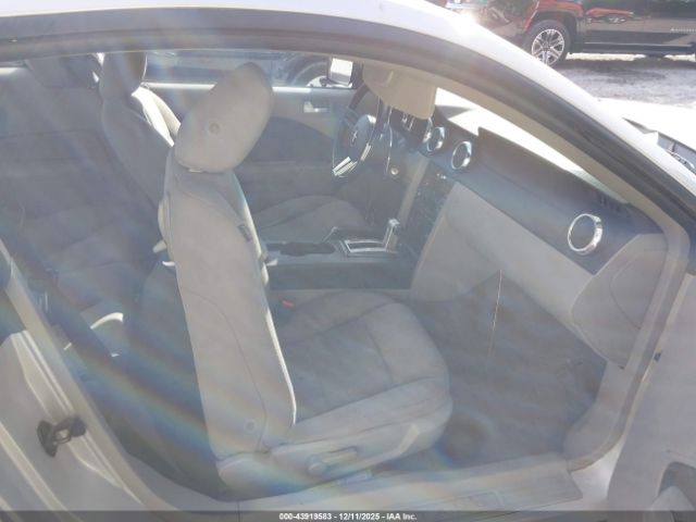 2009 FORD MUSTANG 1ZVHT80N695110911 Photo 4