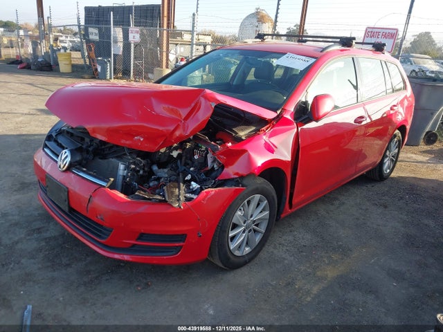 3VWC17AU6FM508853 Volkswagen Golf Sportwagen Tsi S 4-door