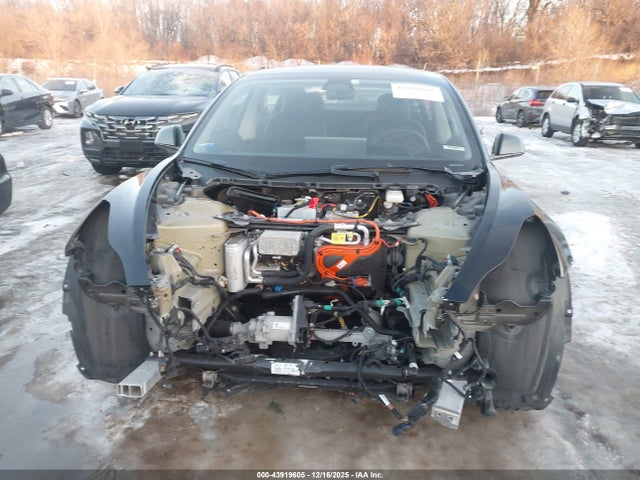 Tesla Model 3 Rear-wheel Drive 2023 5YJ3E1EA7PF555920 Image 12