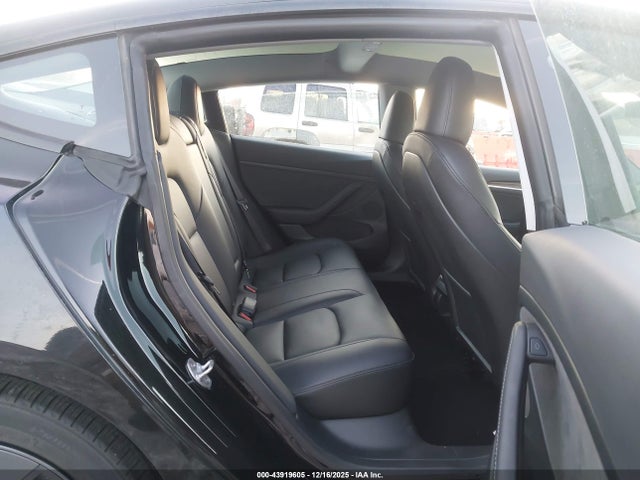 2023 TESLA MODEL 3 5YJ3E1EA7PF555920 Photo 7