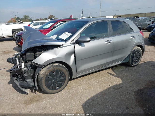 2023 KIA RIO 5-DOOR 3KPA25AD8PE562498 Photo 1