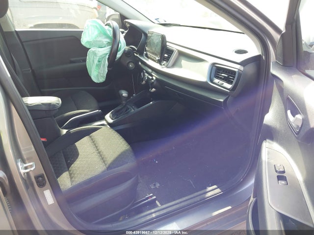 2023 KIA RIO 5-DOOR 3KPA25AD8PE562498 Photo 4