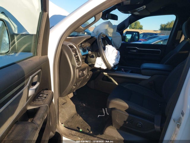 2023 RAM 1500 1C6SRFFT5PN655973 Photo 4