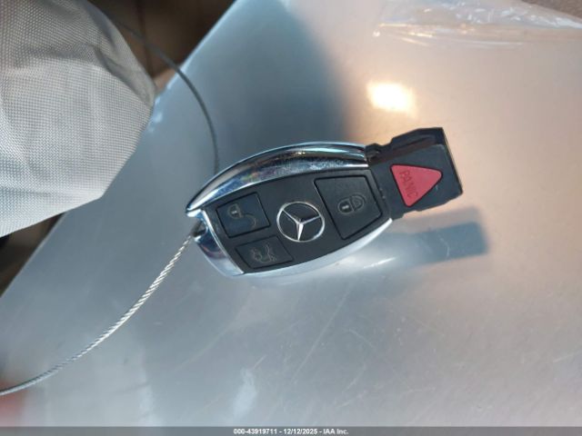 2011 MERCEDES-BENZ E 350 WDDHF5GB6BA421844 Photo 10