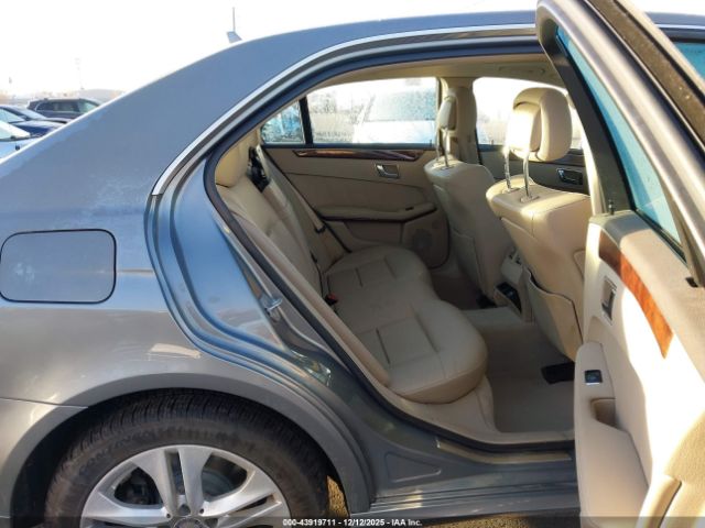 2011 MERCEDES-BENZ E 350 WDDHF5GB6BA421844 Photo 7