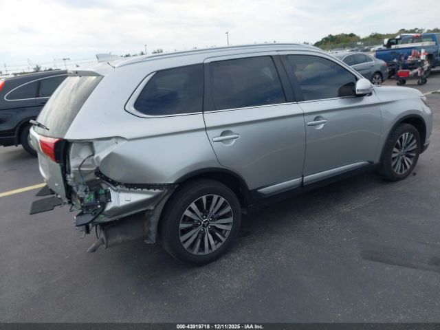 2020 MITSUBISHI OUTLANDER JA4AD3A36LJ000449 Photo 3