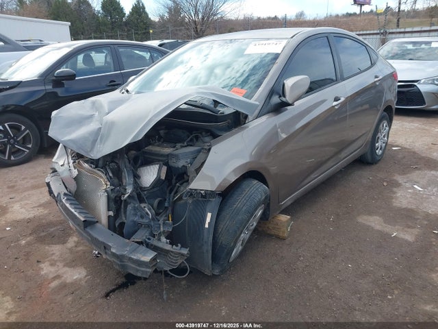 Продажа на аукционе авто 2014 Hyundai Accent Gls, vin: KMHCT4AE5EU658740, номер лота: 43919747