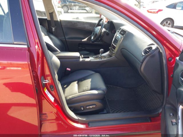2008 LEXUS IS 250 JTHCK262182024009 Photo 4
