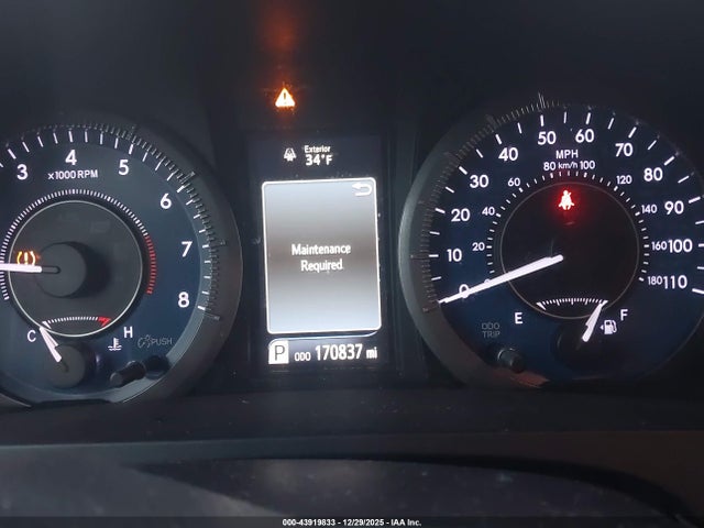 5TDYK3DC7FS577343 Toyota Sienna Xle Premium 8 Passenger