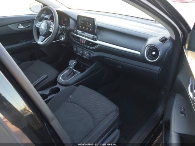 2020 KIA FORTE 3KPF24AD9LE231004 Photo 4