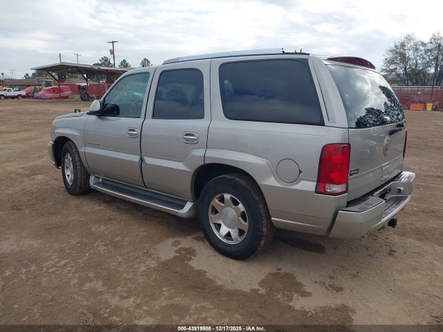 2005 CADILLAC ESCALADE 1GYEK63N85R225371 Photo 2
