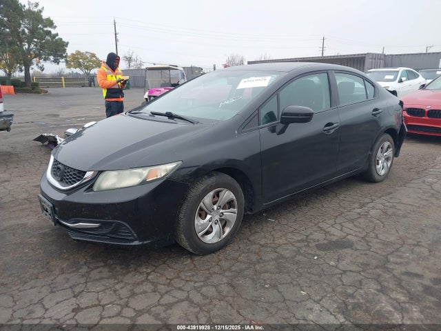 Honda Civic Lx 2015 19XFB2F57FE707521 Image 2
