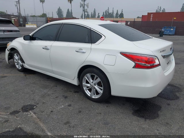 Nissan Altima 2.5 Sv 2014 1N4AL3AP7EC267236 Image 3